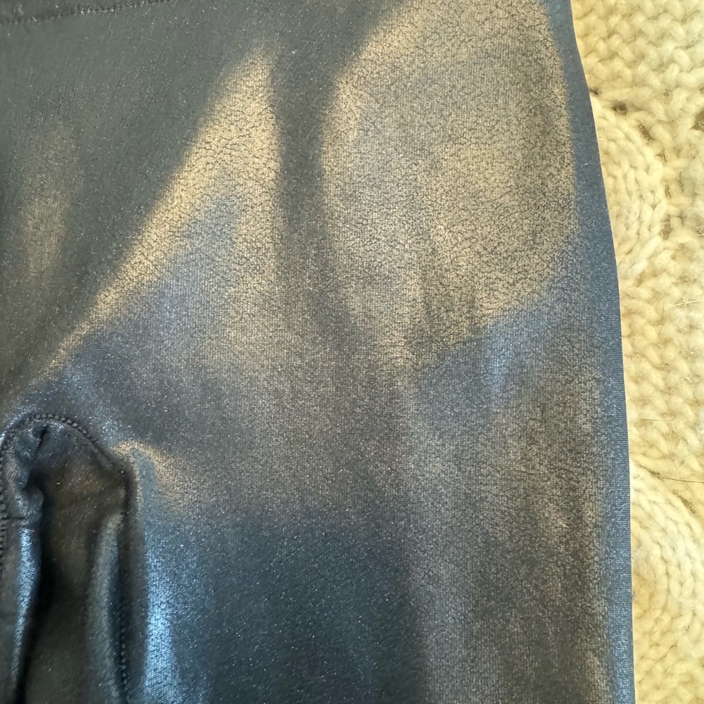 Spanx shiny leggings - Picture 4 of 4
